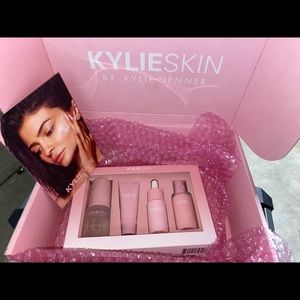 Kylie Skin Travel Set BRAND NEW (SOLD OUT ONLINE)